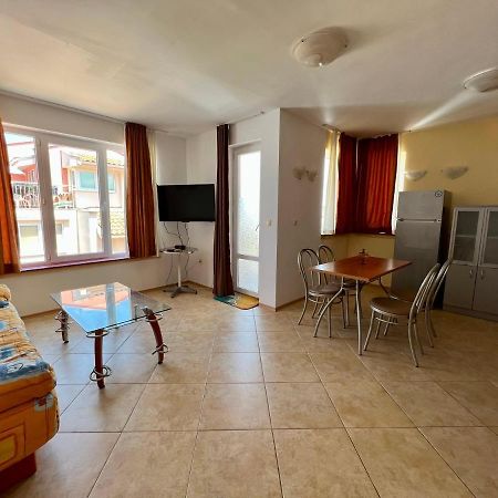 Private One-Bedroom Apartment With Balcony In Sozopol By Flat Mаnаger מראה חיצוני תמונה