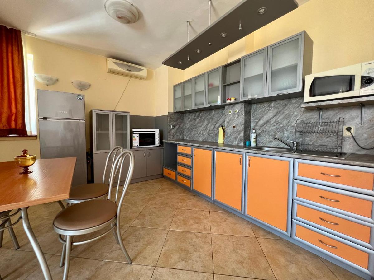 Private One-Bedroom Apartment With Balcony In Sozopol By Flat Mаnаger מראה חיצוני תמונה