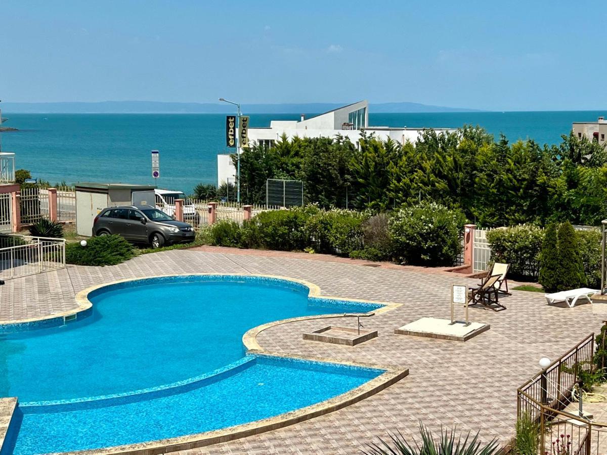 Private One-Bedroom Apartment With Balcony In Sozopol By Flat Mаnаger מראה חיצוני תמונה